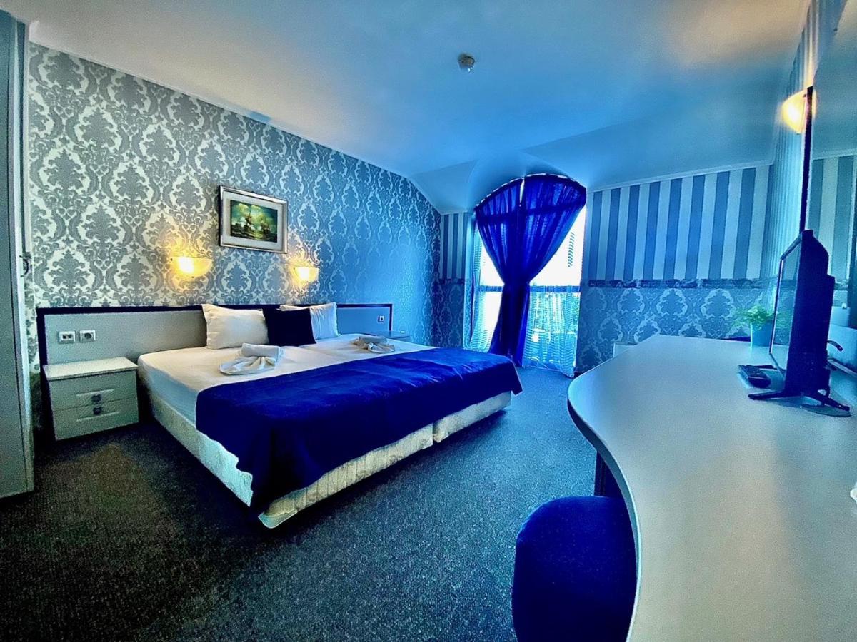 נסבר Boutique Hotel Royal מראה חיצוני תמונה