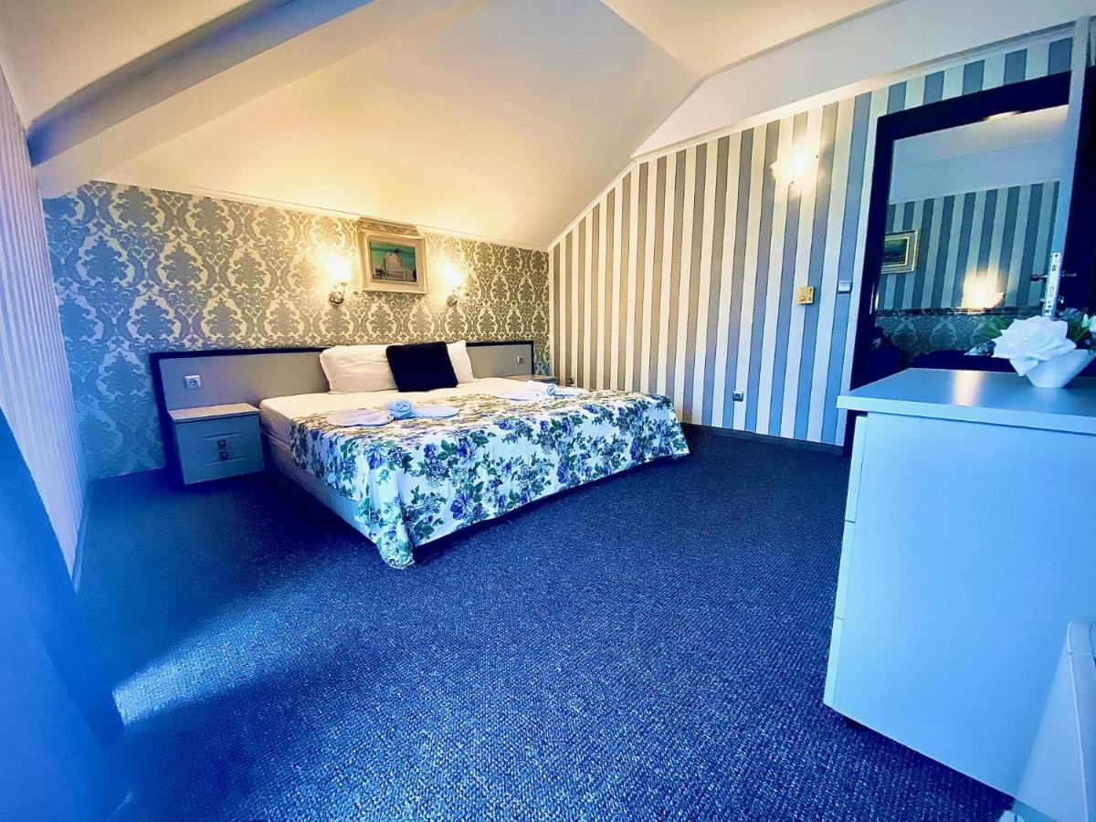 נסבר Boutique Hotel Royal מראה חיצוני תמונה
