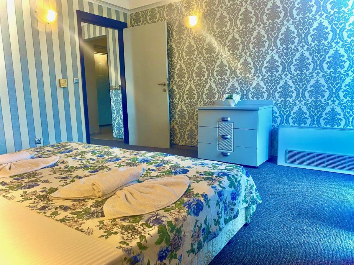 נסבר Boutique Hotel Royal מראה חיצוני תמונה