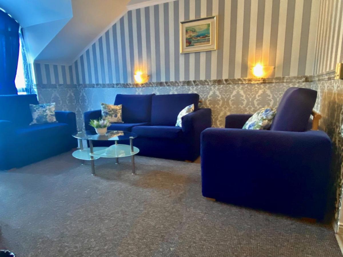 נסבר Boutique Hotel Royal מראה חיצוני תמונה