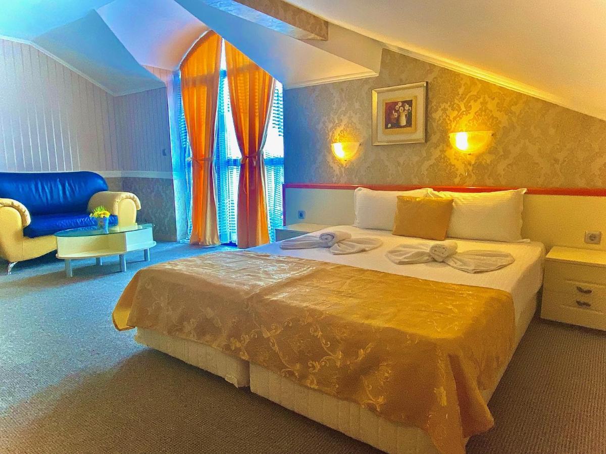 נסבר Boutique Hotel Royal מראה חיצוני תמונה