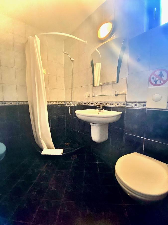 נסבר Boutique Hotel Royal מראה חיצוני תמונה