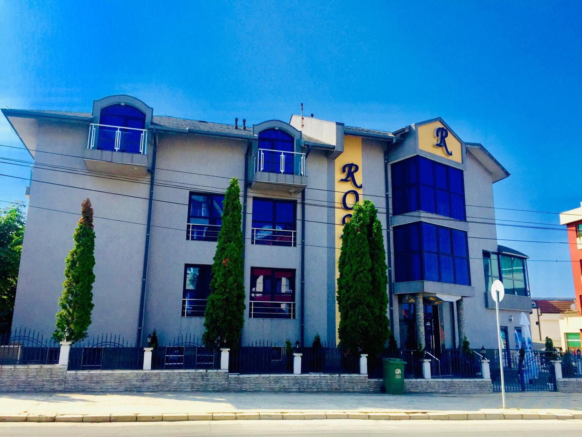 נסבר Boutique Hotel Royal מראה חיצוני תמונה