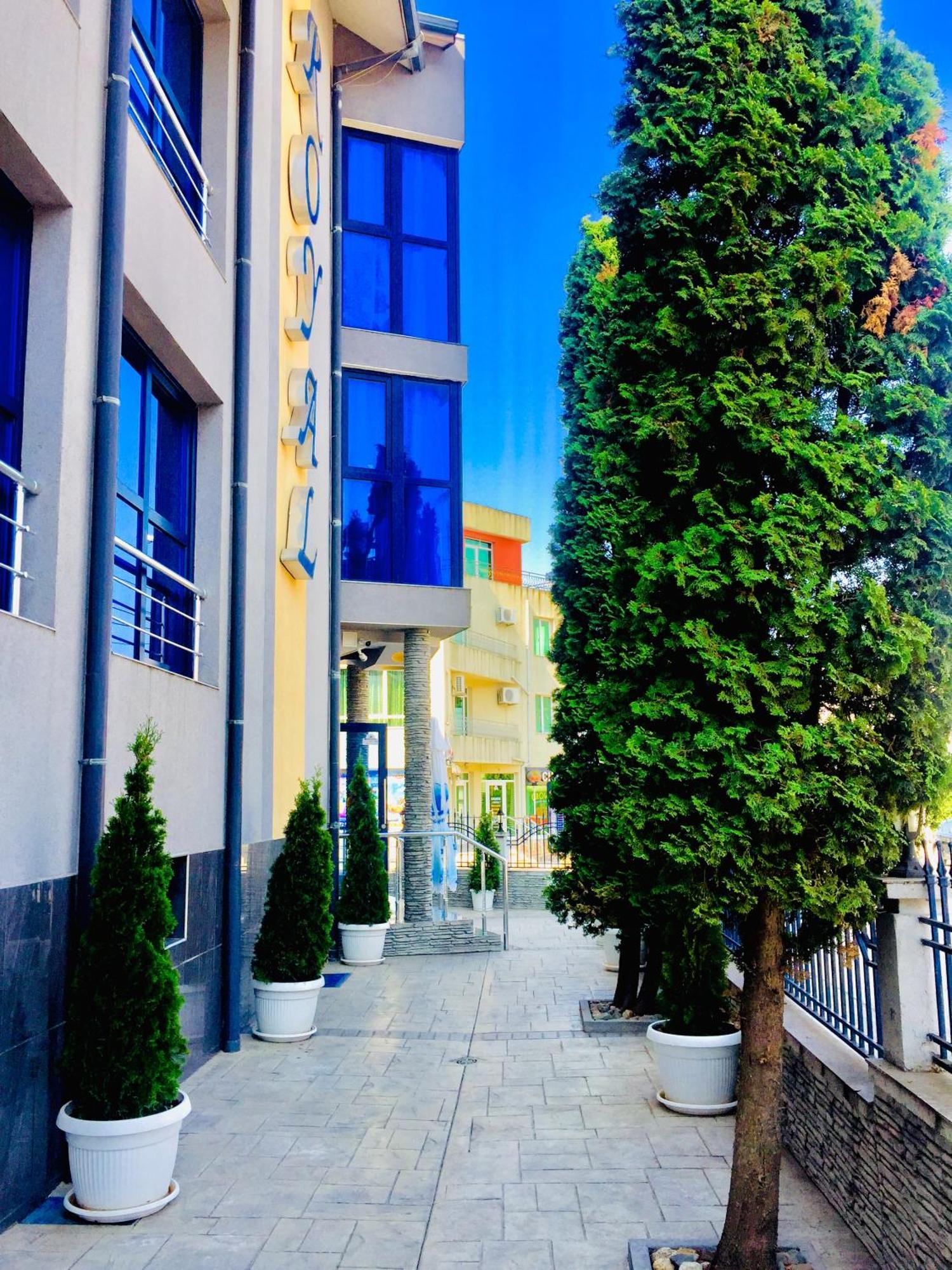 נסבר Boutique Hotel Royal מראה חיצוני תמונה
