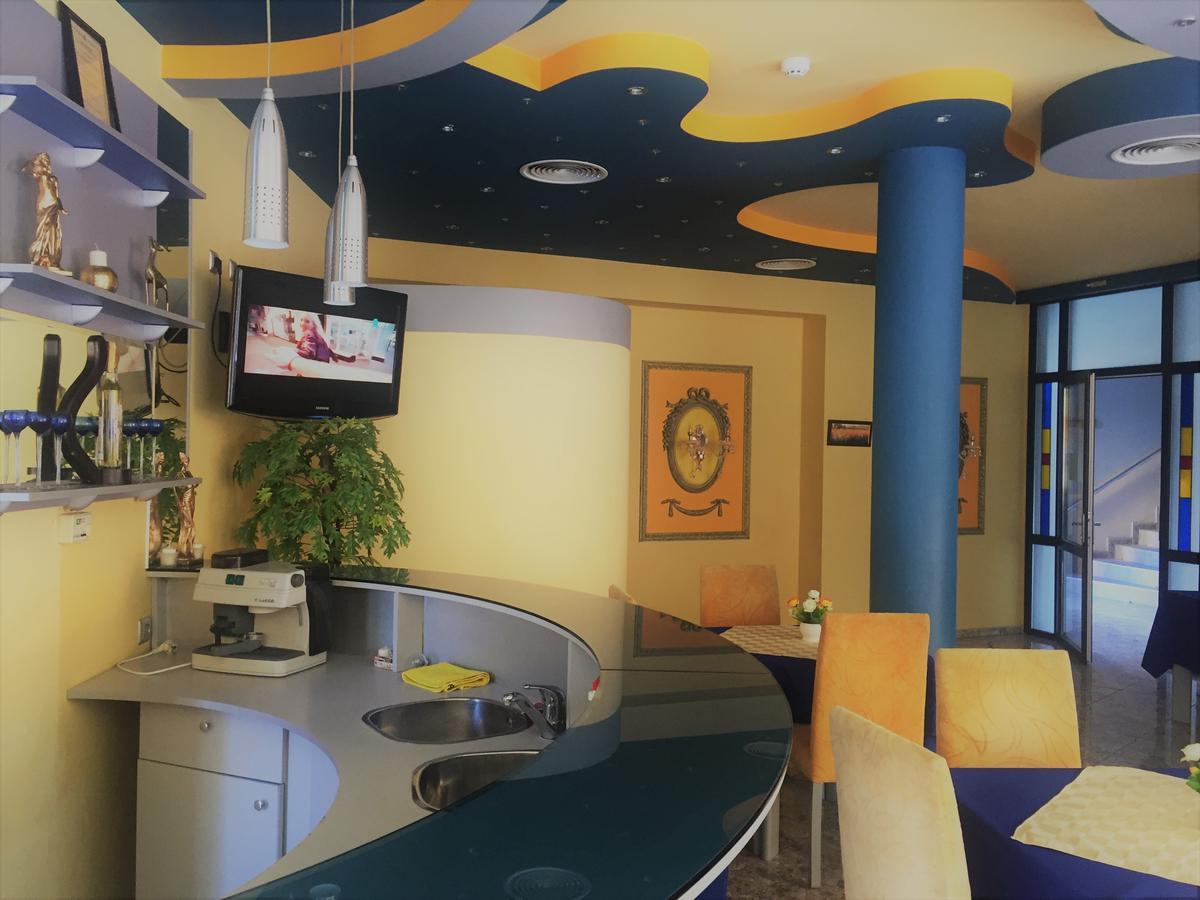 נסבר Boutique Hotel Royal מראה חיצוני תמונה